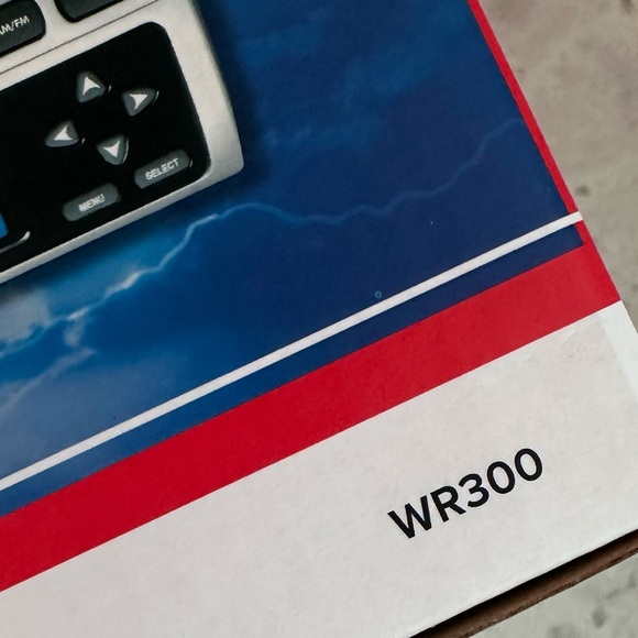 NEW Midland WR-300 Deluxe AM/FM Weather Alert Radio Alarm Clock NOAA - Picture 7 of 10